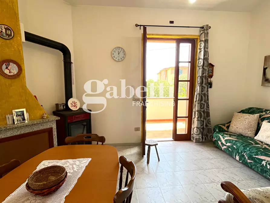 Immagine 9 di Appartamento in vendita  in Via Limpiddu - Via Tirso, 50 a Budoni