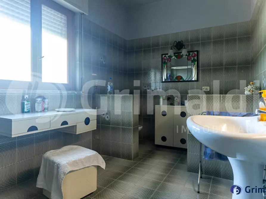 Immagine 5 di Casa bifamiliare in vendita  in Via Stradone sant'Anastasio a Anzio