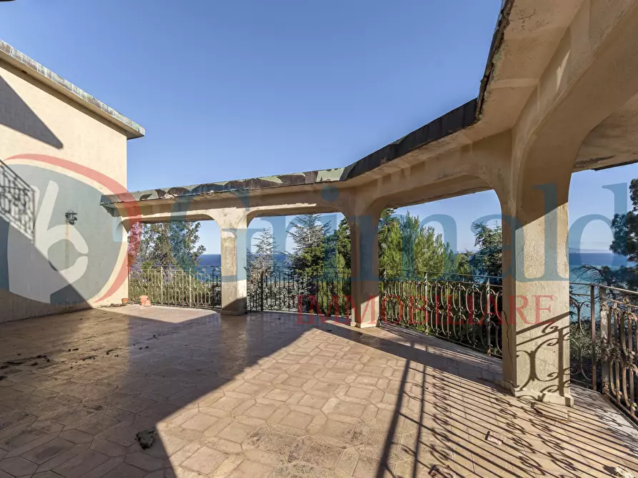 Immagine 44 di Villa in vendita  in Contrada Piano Rocca a Messina