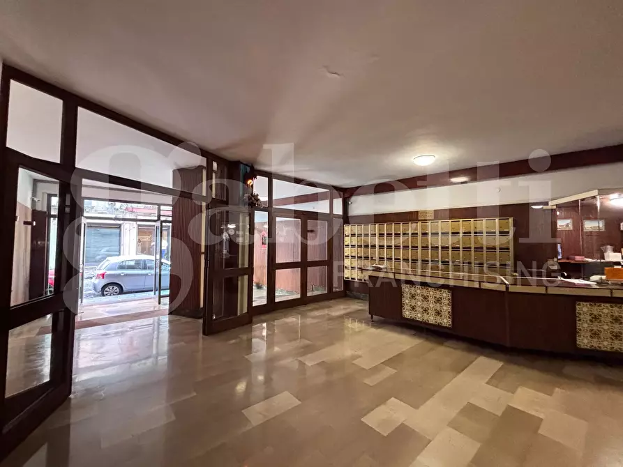 Immagine 37 di Appartamento in vendita  in Via Pietro Giannone a Napoli
