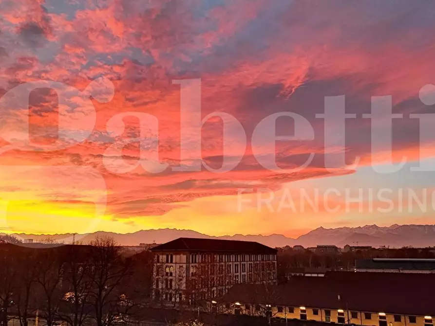 Immagine 2 di Appartamento in vendita  in Via tunisi, 1 a Torino