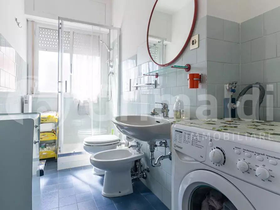Immagine 41 di Appartamento in vendita  in Via Orio Vergani a Roma