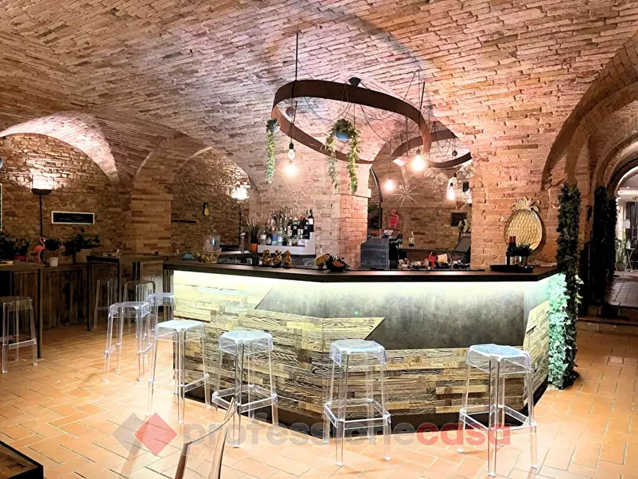 Immagine 1 di Attività commerciale in vendita  in Via Fiorenzuola a Perugia