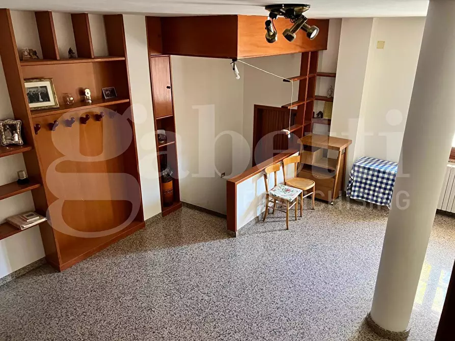 Immagine 6 di Palazzo in vendita  in Via RIMEMBRANZE, 131 a Montemesola