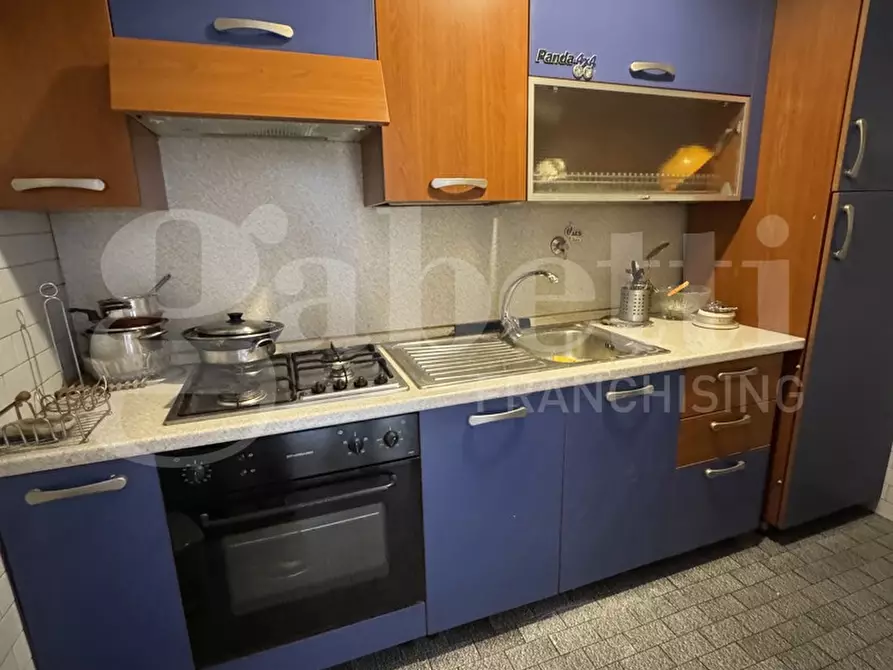 Immagine 9 di Appartamento in vendita  in Via vespucci, 75 a Torino