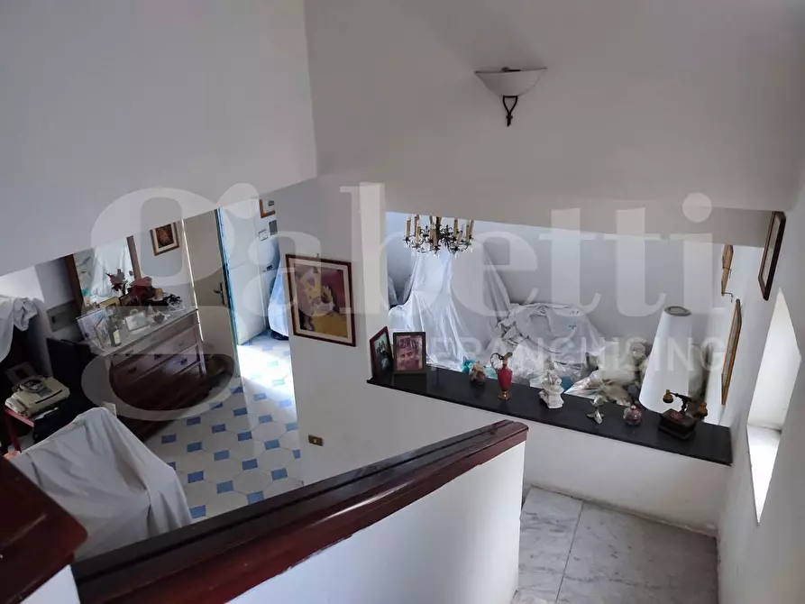Immagine 37 di Casa indipendente in vendita  in Via Prota, 25 a Torre Annunziata