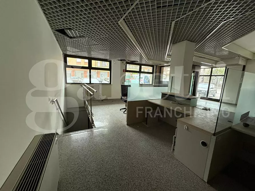 Immagine 7 di Negozio in vendita  in Via LAMA, 23 a Rieti