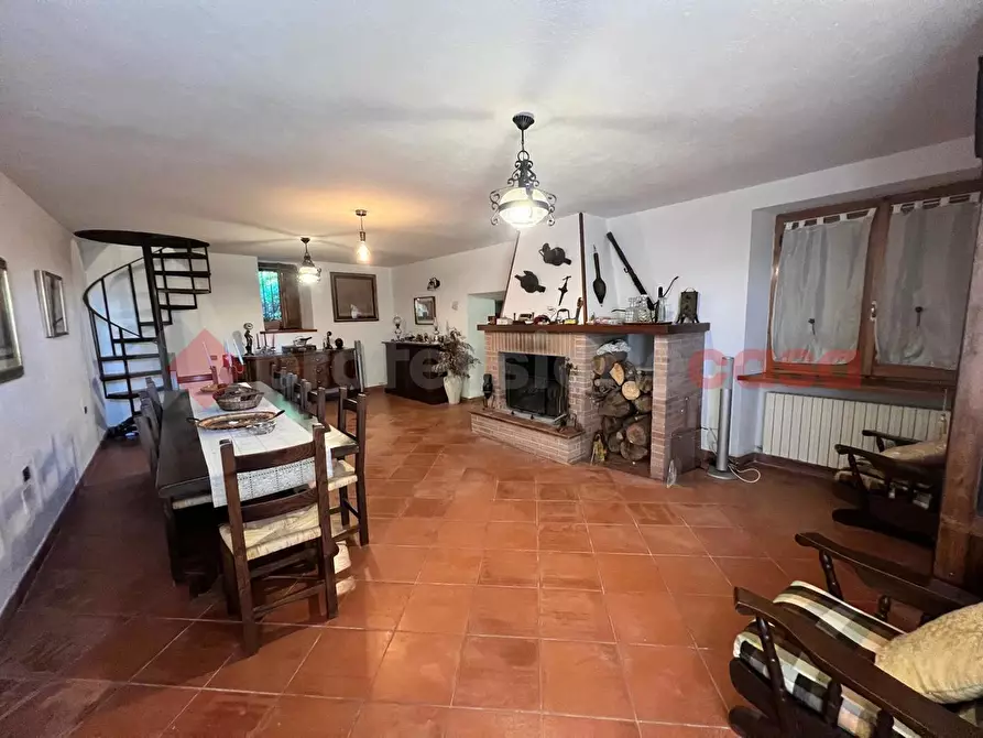 Immagine 5 di Casa bifamiliare in vendita  in Via frazione Cerqueto a Spoleto