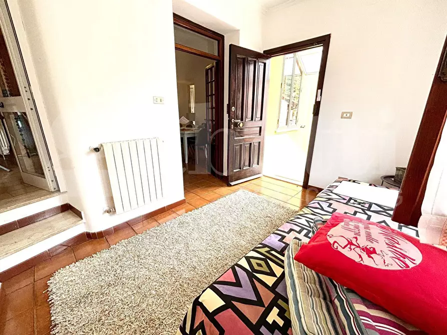 Immagine 11 di Appartamento in vendita  in Via Calvisio a Finale Ligure