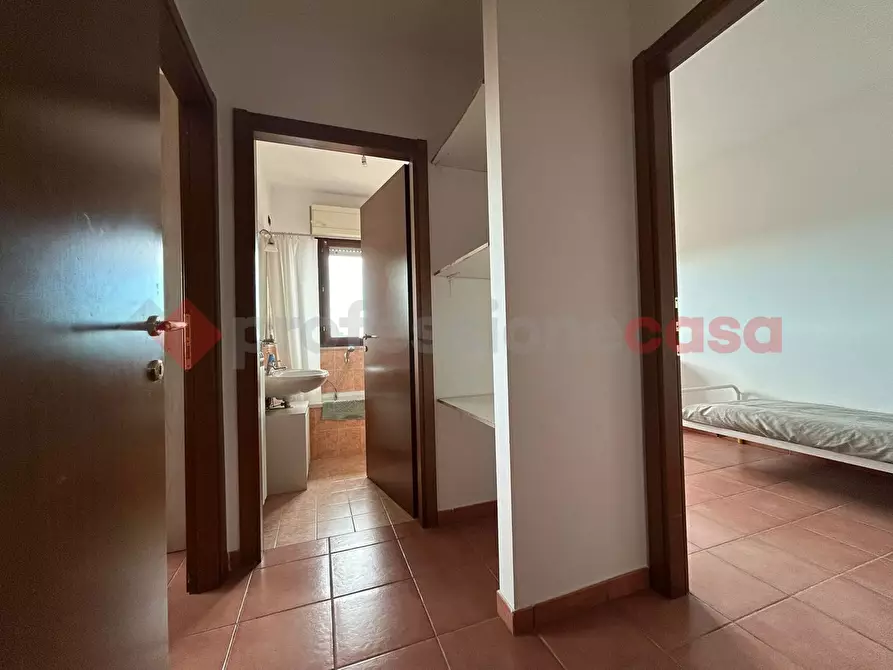Immagine 7 di Appartamento in vendita  in Via Alberto Marvelli a Roma