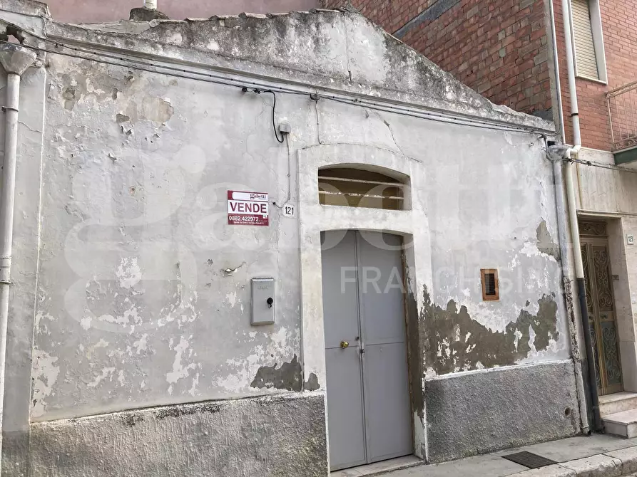 Immagine 12 di Casa indipendente in vendita  in Via Volturno, 119/121 a Torremaggiore