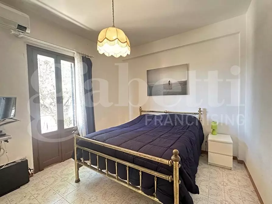 Immagine 21 di Casa trifamiliare in vendita  in Via lungomare tor san lorenzo, 57 a Ardea