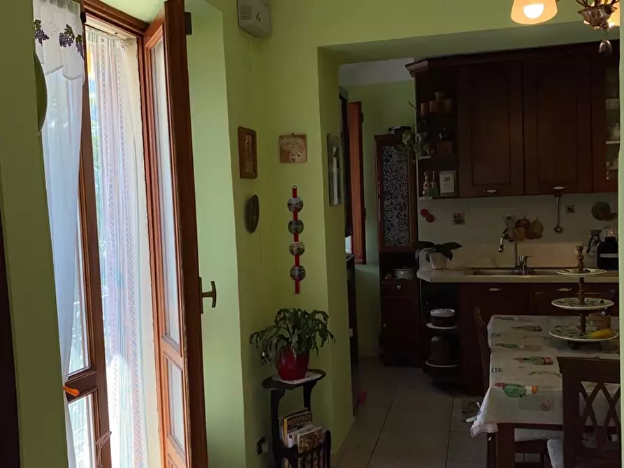 Immagine 24 di Palazzo in vendita  in Via Pinerolo Susa, 94 a Sangano