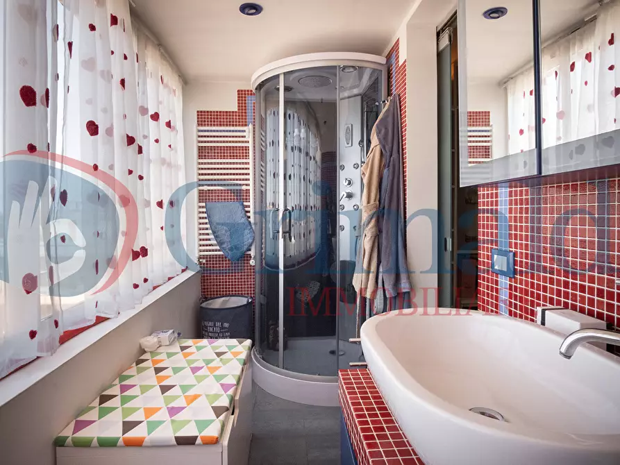 Immagine 4 di Attico in vendita  in Via Angelo Mosso, 36 a Roma