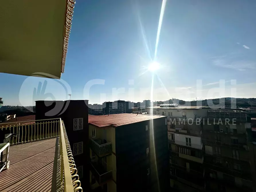 Immagine 11 di Appartamento in vendita  in Via domenico padula, 121 a Napoli