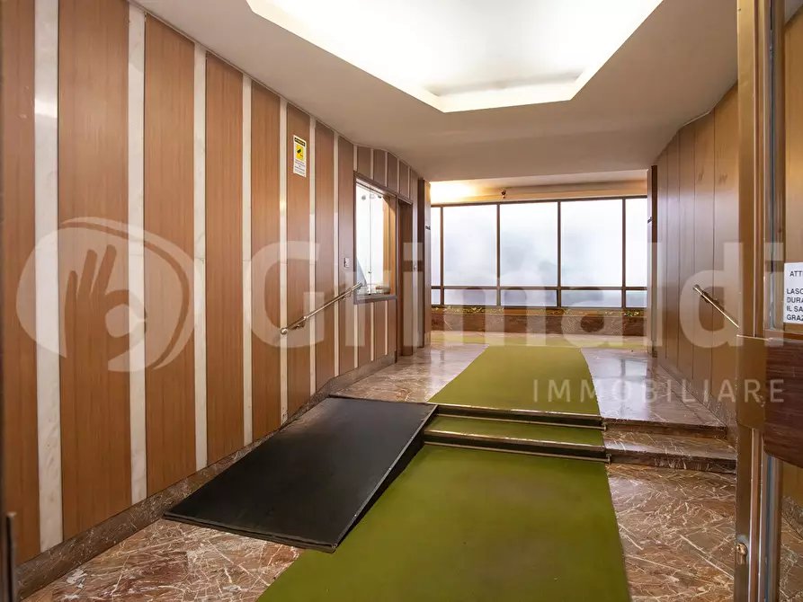 Immagine 28 di Appartamento in vendita  in Via Satolli, 45 a Roma