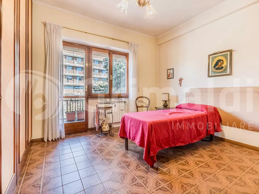 Immagine 17 di Appartamento in vendita  in Via Verolengo, 1 a Roma