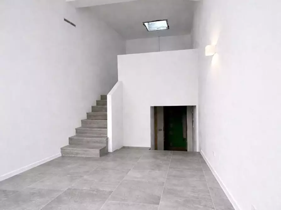 Immagine 8 di Appartamento in vendita  in Via casarini, 4 a Bologna