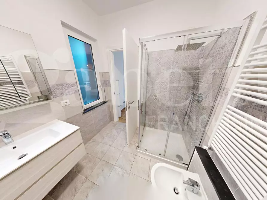 Immagine 21 di Appartamento in vendita  in Via per Gorra a Finale Ligure