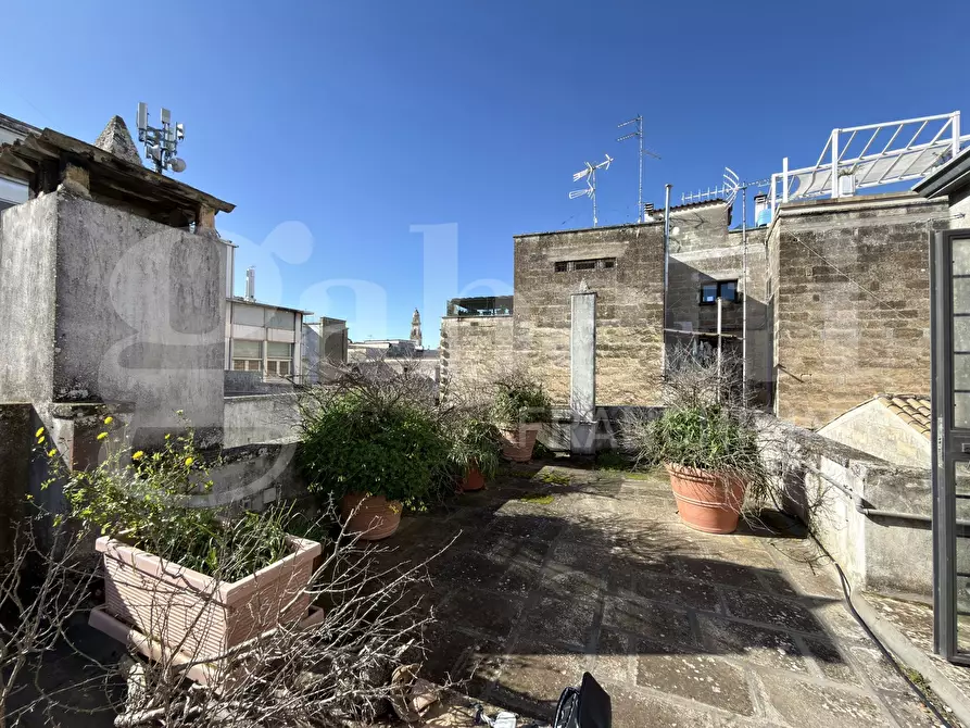 Immagine 2 di Appartamento in vendita  in Via Umberto I a Lecce