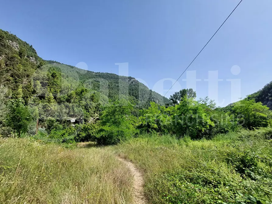 Immagine 1 di Terreno residenziale in vendita  in Strada Statale 68, snc a Montorio Al Vomano