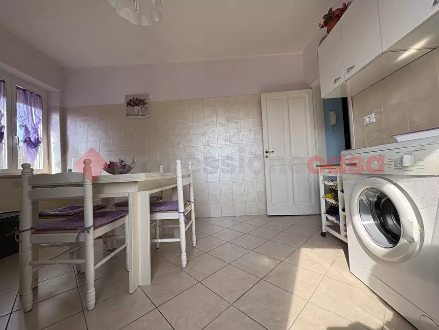 Immagine 5 di Appartamento in vendita  in Via PADRE BIAGIO, 17 a Terracina