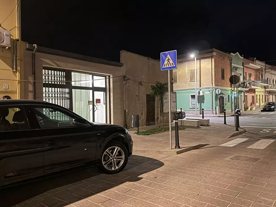 Immagine 7 di Negozio in vendita  in Via Don Minzoni, 19 a Portoscuso