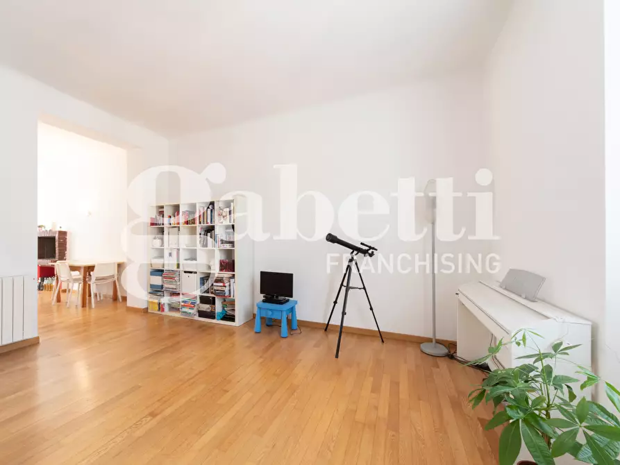 Immagine 11 di Appartamento in vendita  in Via Mantova, 17 a Milano