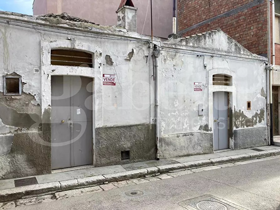 Immagine 1 di Casa indipendente in vendita  in Via Volturno, 119/121 a Torremaggiore