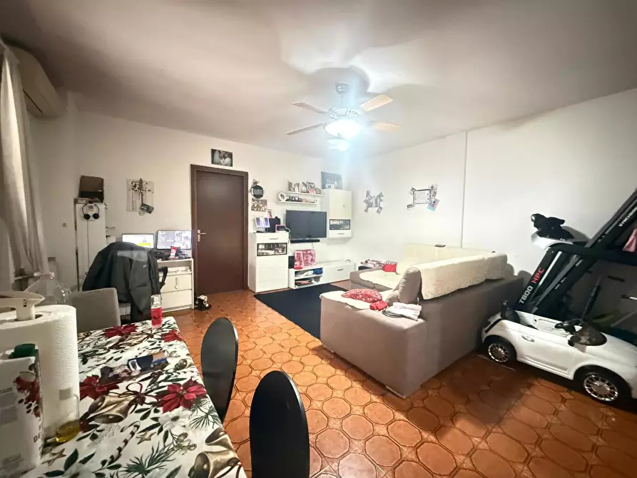 Immagine 4 di Appartamento in vendita  in Viale EUROPA, 11 a Orzinuovi