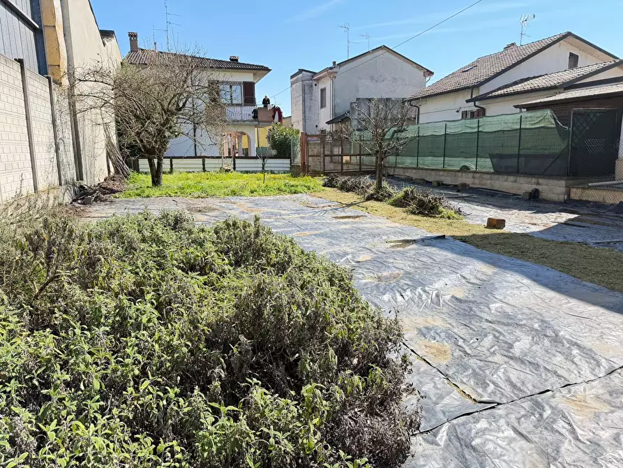 Immagine 8 di Terreno residenziale in vendita  in Via GUGLIERMO MARCONI, 104 a Miradolo Terme