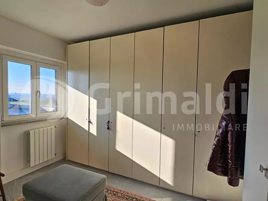 Immagine 12 di Appartamento in vendita  in Via GIUSEPPE UNGARETTI, NCS a Inverno E Monteleone