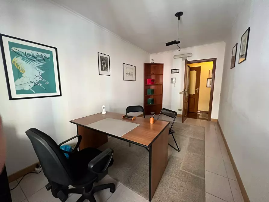 Immagine 9 di Ufficio in vendita  in Via DELLE ORCHIDEE, 2 a Rieti