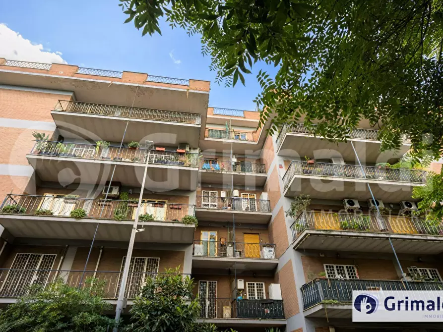 Immagine 50 di Appartamento in vendita  in Via delle Sette Chiese, 278 a Roma