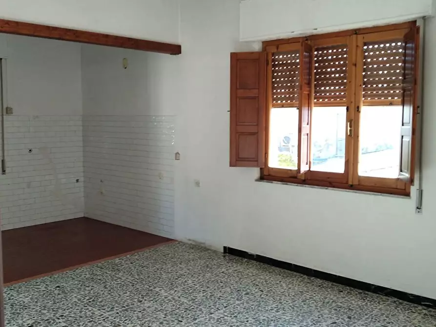 Immagine 4 di Appartamento in vendita  in Via Mercato, 12 a Villamassargia