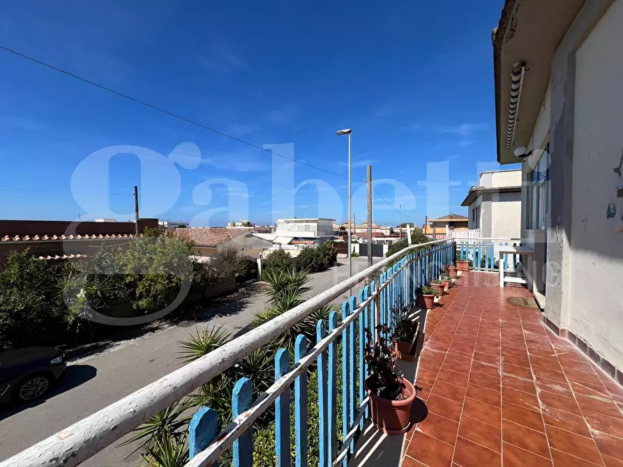 Immagine 2 di Appartamento in vendita  in Via delle Rondini, 5 a Ardea