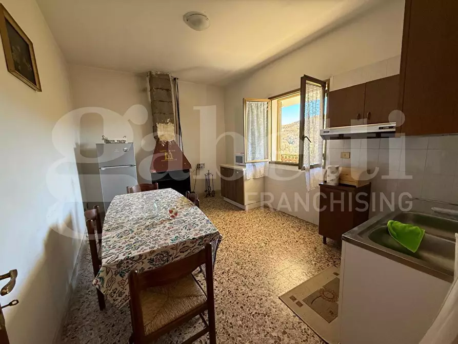 Immagine 22 di Villa in vendita  in Via capitani, 9 a Cittareale