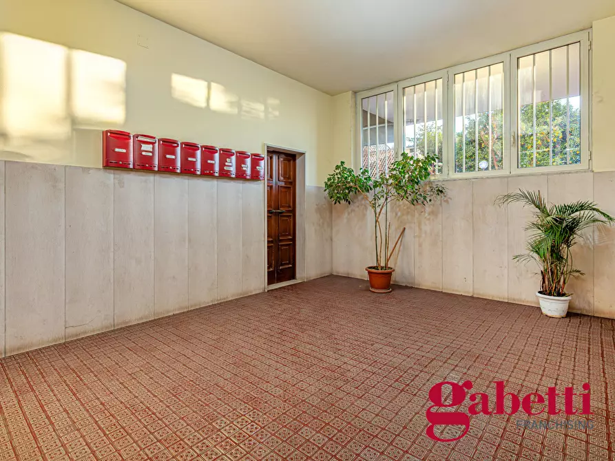 Immagine 30 di Appartamento in vendita  in Via San Domenico, 29 a Napoli