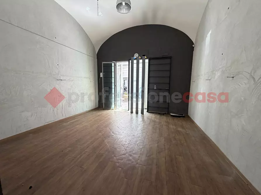 Immagine 9 di Negozio in affitto  in Corso De Carolis, snc a Santa Maria Capua Vetere