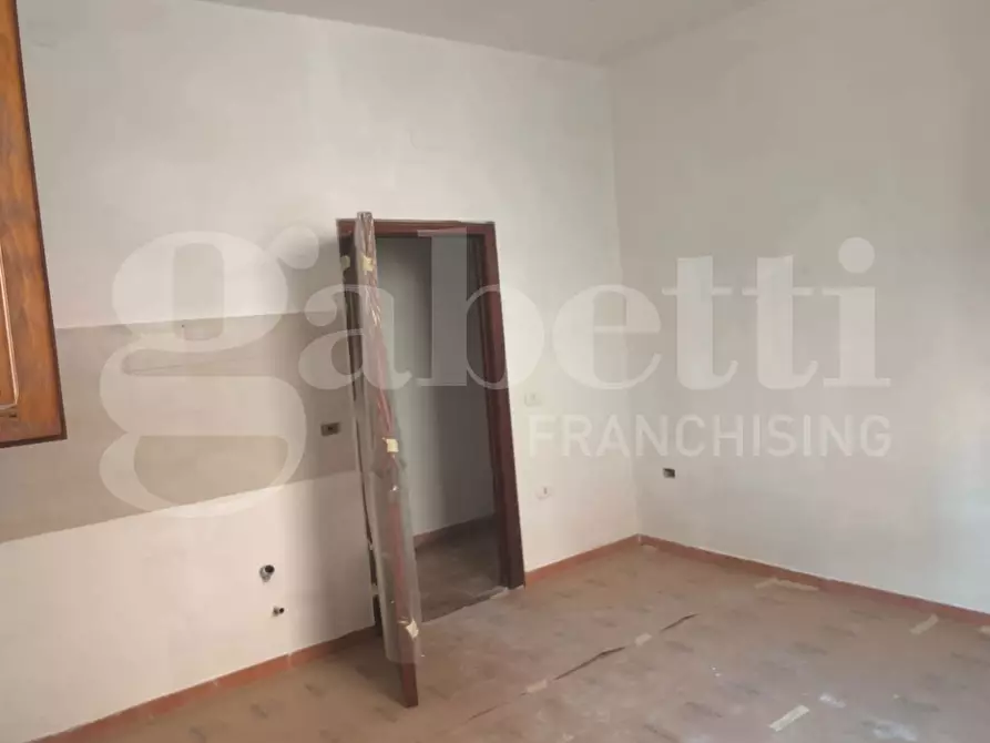 Immagine 8 di Appartamento in vendita  in Piazza IV Novembre, 2 a Succivo