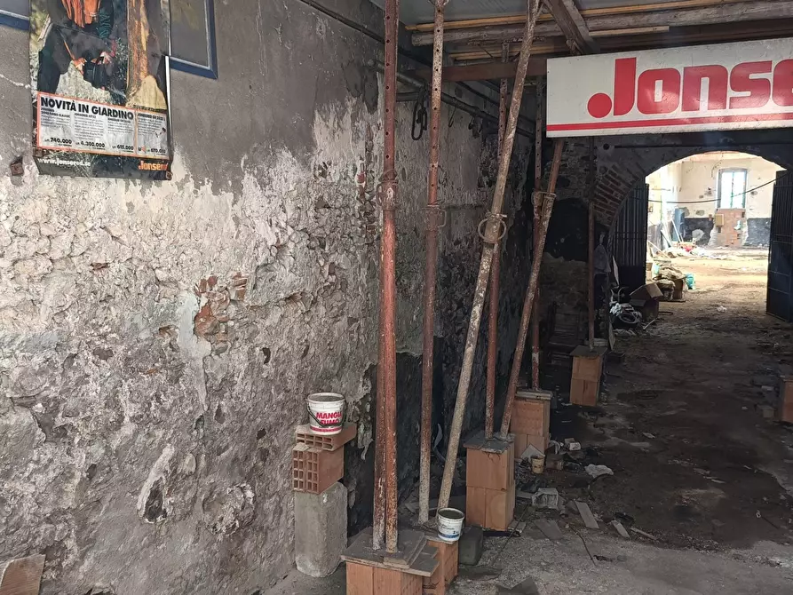 Immagine 5 di Capannone industriale in vendita  in Via Rometta Via nazionale, 523 a Rometta