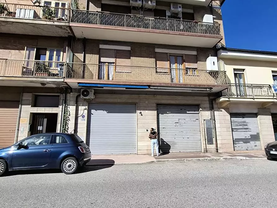 Immagine 2 di Negozio in vendita  in Via PRINCIPE UMBERTO, 26 a Sora