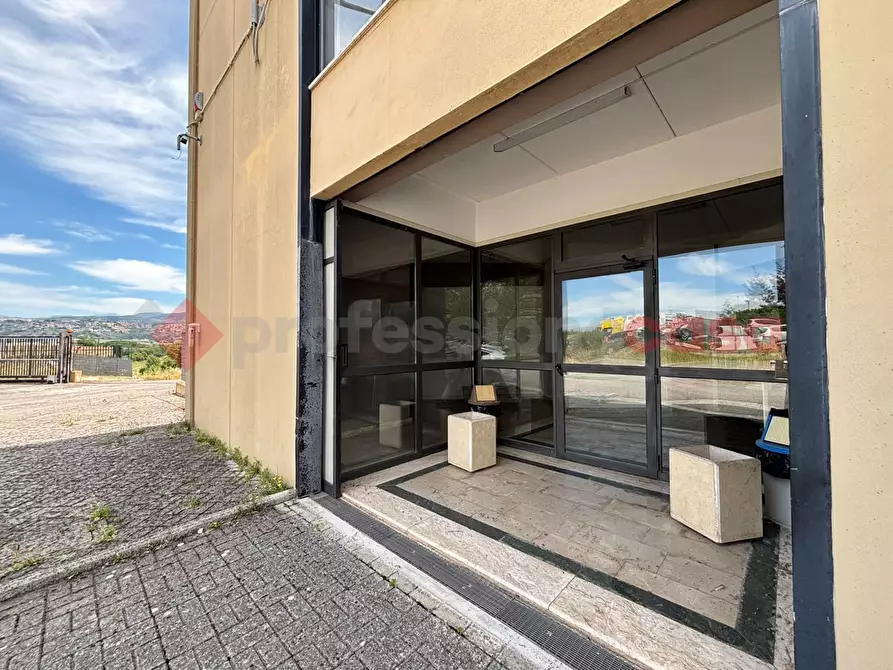 Immagine 1 di Magazzino in affitto  in Via Cangiano, 13 a Anagni