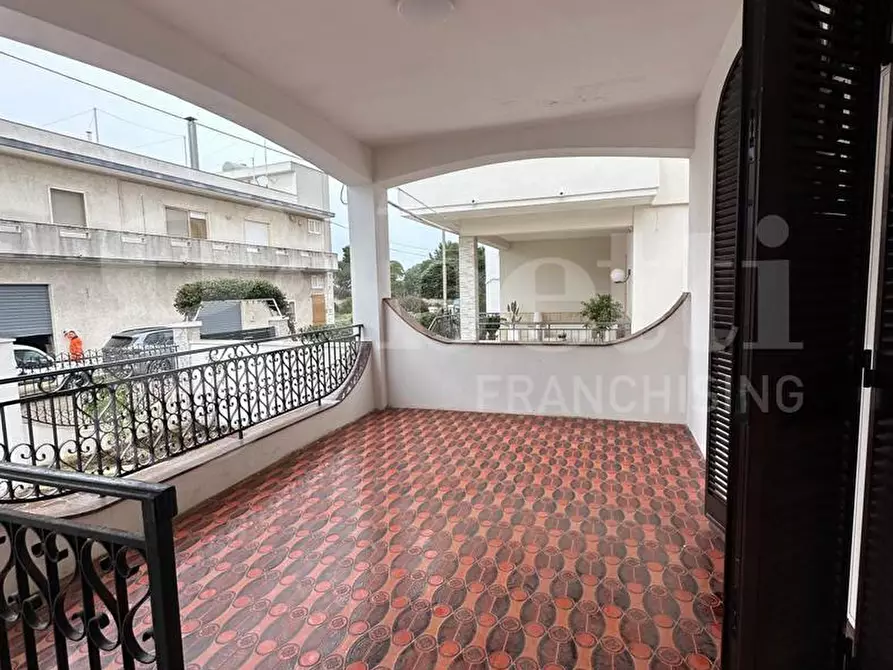 Immagine 38 di Villa in vendita  in Via Tommaso di Lampedusa, sn a Carovigno