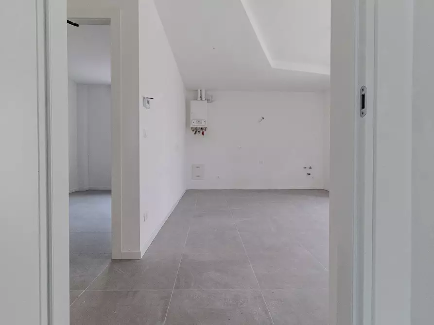 Immagine 23 di Appartamento in vendita  in Via dell'Uccellino, 2 a Bologna