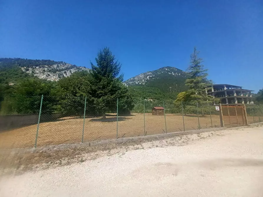 Immagine 1 di Terreno agricolo in vendita  in Via Pontrinio, snc a Sora