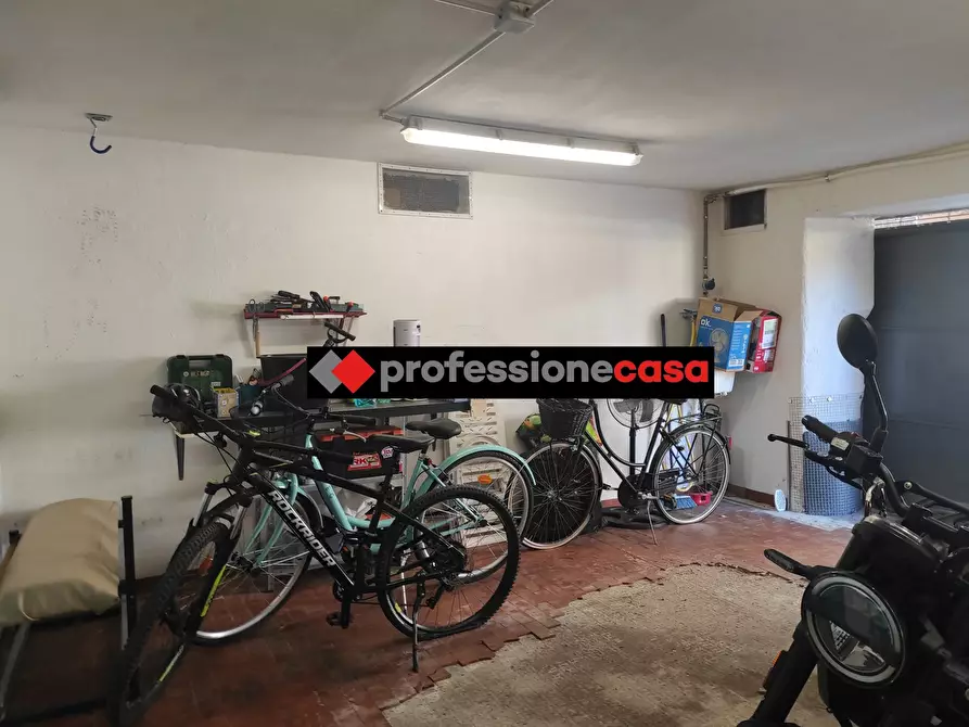 Immagine 3 di Box auto in vendita  in Via MUZIO PANSA, 5 a Chieti