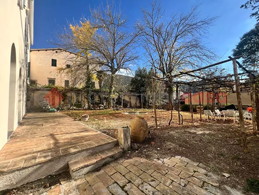 Immagine 6 di Appartamento in vendita  in Via Fior Di Spina Lauri a Spoleto