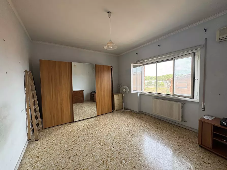 Immagine 9 di Appartamento in vendita  in Via Di Dragone, 71 a Roma