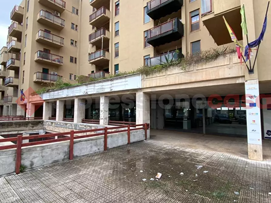 Immagine 9 di Negozio in vendita  in Via Capitano Luigi Giorgi, snc a Bagheria